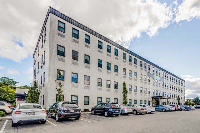 220R Forbes Road Reaches Full Occupancy with the Addition of Two New Leases Brokered by Hunneman